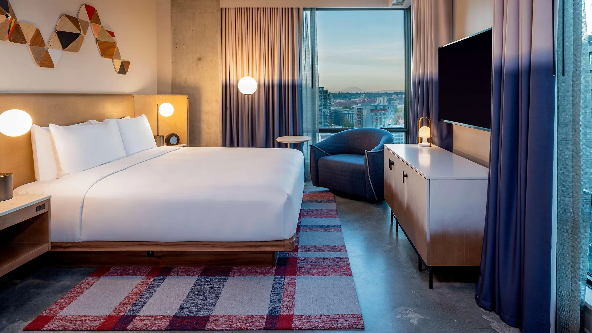 Hyatt Centric Downtown Portland Hotel